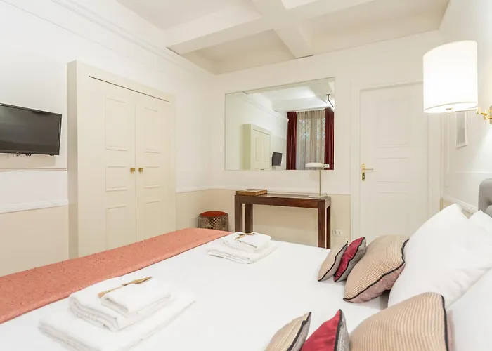 Stylish Spanish Steps Retreat